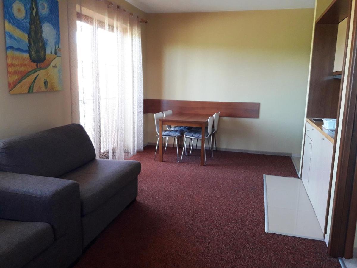 Apartmany Tatragolf Velka Lomnica Екстер'єр фото